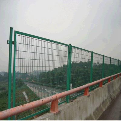 重庆高速公路护栏网公路围栏网供应厂家
