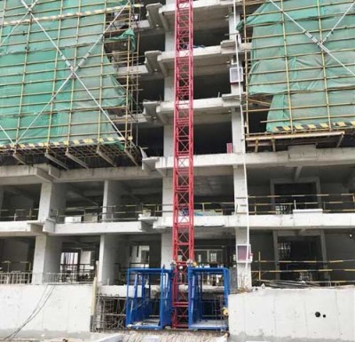 东莞当地建筑施工升降机租赁多少钱一个月