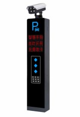 上海大門自動識別車牌號識別管理系統