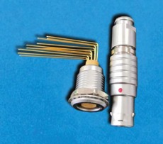 中山HVK1B-3芯航空插頭精密連接器插拔自鎖連接器加工定制