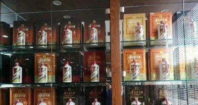 宁波长期15年茅台酒回收十年老店