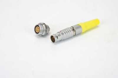 清远HVK-M18推拉自锁连接器工业插座定制