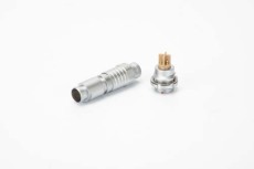 柳州HVK-推拉自锁防水连接器加工定制