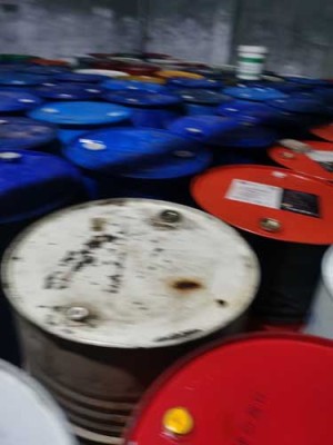 西藏废洗板水回收一吨多少钱