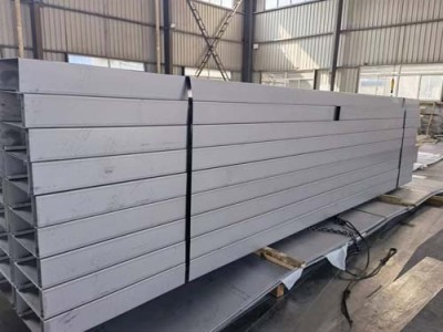 江苏无锡质量好的雨棚不锈钢天沟加工配送为一体