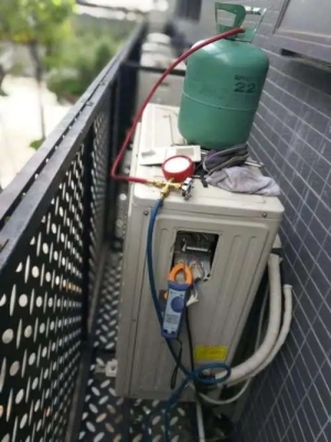 海淀学院路空调安装 空调移机 拆装打孔