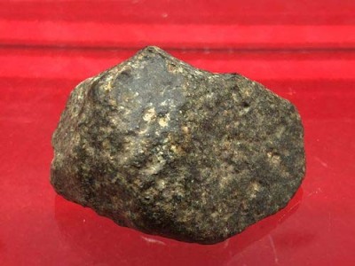 三亚黑色石陨石作用