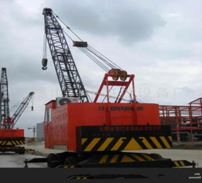 青岛市各种型号报废海港吊港口起重机回收