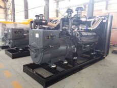 龙山320KW柴油发电机组修理
