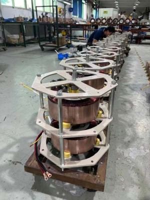 江西三相接触式调压器厂家