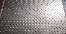 盐城东台专业生产不锈钢压花板厂家联系方式