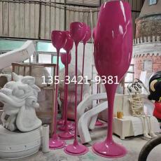 南宁红酒庄玻璃钢红酒杯雕塑定制生产厂家