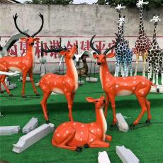 白山卡通玻璃钢雕塑定做