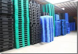 沈阳塑料塑料回收中心各种大量托盘回收厂家