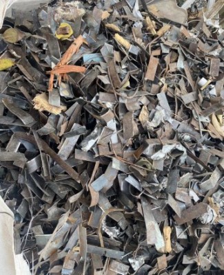 丹阳废铁杂铁回收铁屑刨花回收