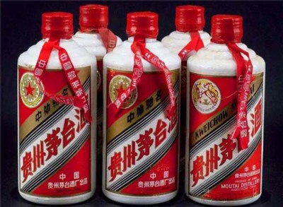 龙游县回收鸡年茅台酒近期报价