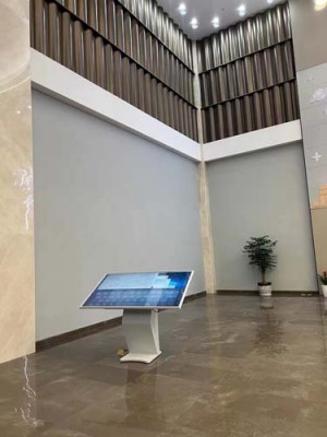 黑龙江商场展示触摸一体机报价