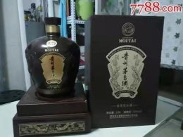 全套50年茅臺酒瓶回收價格發布