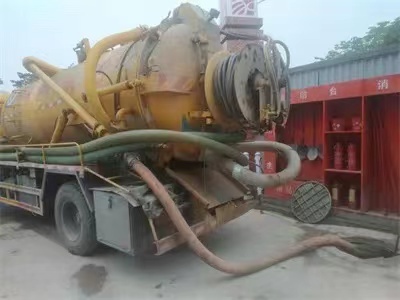 太原塢城路清理化糞池 抽糞 抽污水清淤