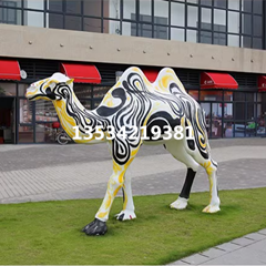 深圳彩绘仿真动物玻璃钢骆驼雕塑生产厂家