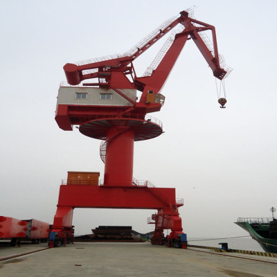 温州永嘉区域港口老式浮吊回收估价