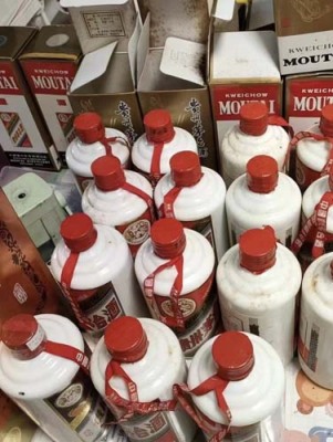 昆明安宁市高价回收老酒电话