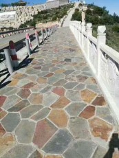 迪庆藏族自治州不规则石材多少钱一平方