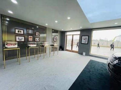 思茅高档奢侈品展柜源头厂家