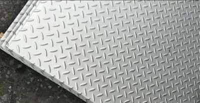 南京江北新区规模大的不锈钢压花板源头厂商