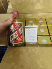 昆明盘龙区上门回收老酒价格多少钱