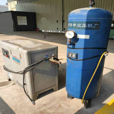 高明捷豹螺杆空压机回收