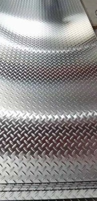 南京溧水按量定制不锈钢压花板造型丰富