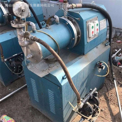 珠海回收旧燃油锅炉 车间机械