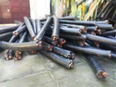 若羌縣舊電纜回收站
