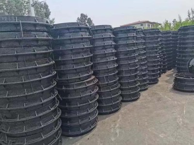 枣庄球墨铸铁漏水井盖现货资源