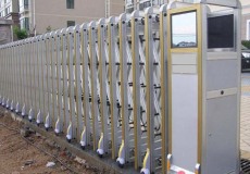 蓮湖別墅平移電動門維修定制