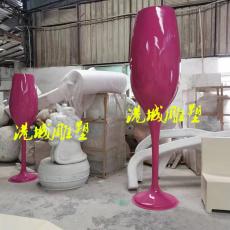 供应欧美玻璃纤维仿真香槟红酒杯雕塑出口厂