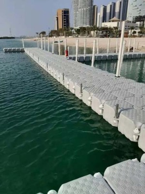 泉州码头塑料浮台可按需定制