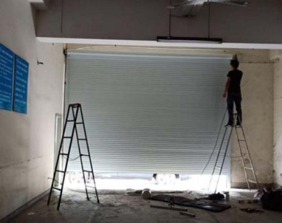 蓝田县不锈钢手动卷闸门安装价格