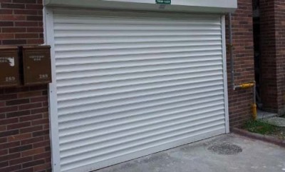 碑林别墅电动卷闸门施工维修