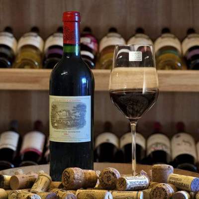 柘荣县烟酒礼品回收商家-茅台、洋酒、虫草、燕窝回收