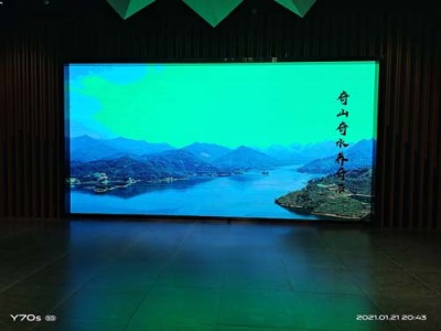 吉林商场展示无缝液晶拼接大屏效果