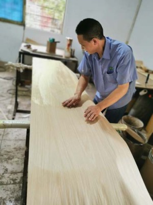 福建异形面手工贴皮胶图片