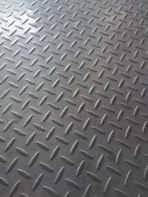 南京订购不锈钢压花板收费标准