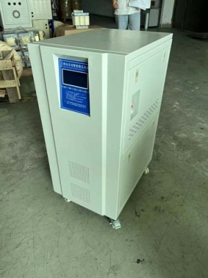 温州大功率补偿式稳压器厂家价格