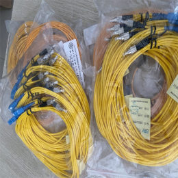 资阳亨通光纤跳线回收整箱单模黄色5米跳线