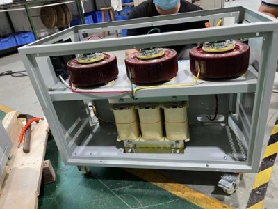 滁县AVR系列稳压器制造商