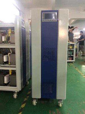 四川大功率补偿式稳压器厂家批发