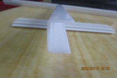 宁夏LED光扩散灯罩/PC条纹光扩散灯罩深加工