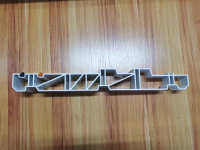 汕头PVC挤出型材模具生产